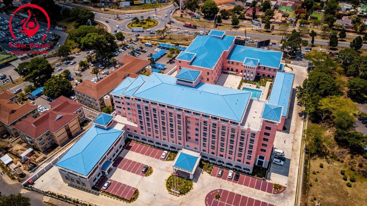 Golden Peacock Hotel Blantyre Eksteriør billede