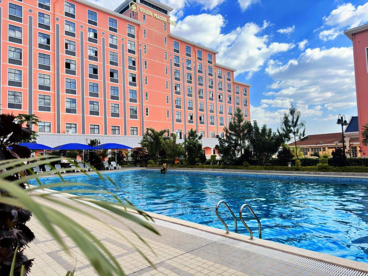 Golden Peacock Hotel Blantyre Eksteriør billede